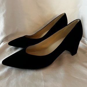 Marc Fisher Black Suede Pumps Sz 8 1/2